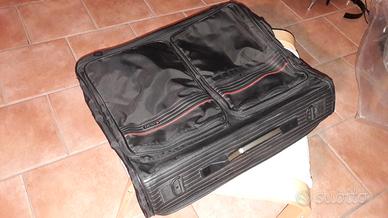 Porta abiti da viaggio Delsey