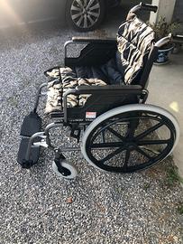 Carrozzina per disabili in acciaio XL - 55 cm