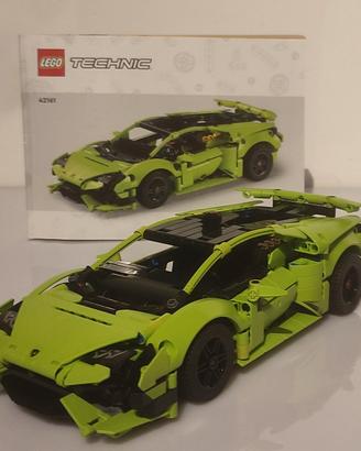 LEGO 42161 Lamborghini Huracán Tecnica
