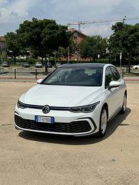 Volkswagen Golf 8 GTE