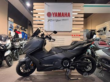 Yamaha TMAX 560