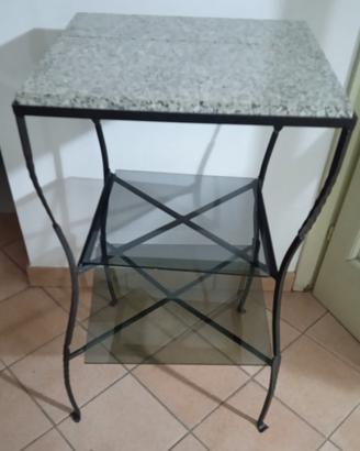tavolino in ferro battuto e ripiano in marmo 