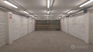 Garage box auto chiuso 90 MQ centro Sassuolo