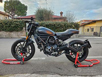 Ducati Scrambler Icon 800