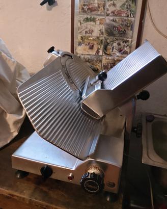 affettatrice lama 250 e 300