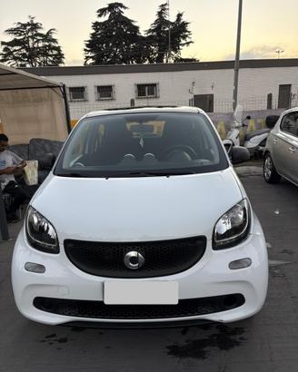 Smart fourfour 1.0 benzina/ gpl