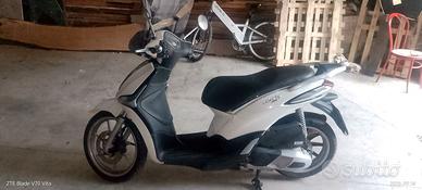 scooter liberty 125
