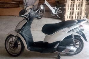 scooter liberty 125