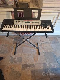 Tastiera con supporto Yamaha