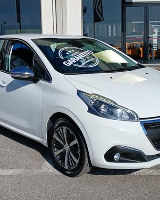 Peugeot 208 PureTech 82 5 porte Allure