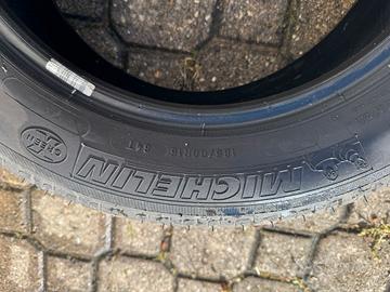 gomme 185 60 R15 smart for four 