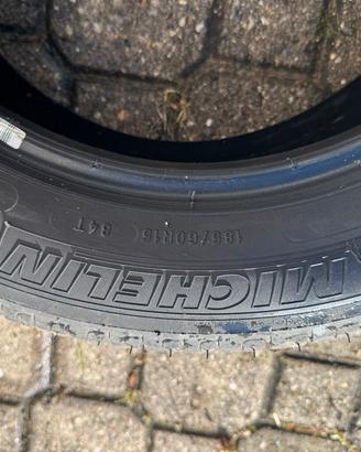 gomme 185 60 R15 smart for four 