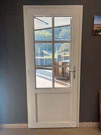 Portafinestra 1 anta avorio con serratura