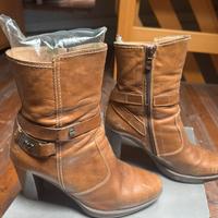 Stivaletti Nero Giardini colore cuoio