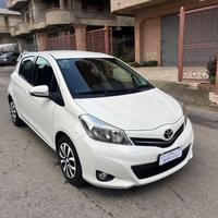 Toyota Yaris 1.4 D-4D 5 porte Lounge