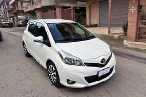 Toyota Yaris 1.4 D-4D 5 porte Lounge