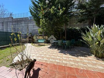 5 LOCALI A MENDICINO