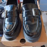 Mocassini a suola alta,