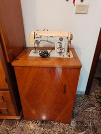 Macchina da cucire Borletti