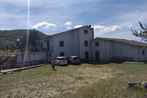 Villa di 389 m² con più di 5 locali e box auto a T