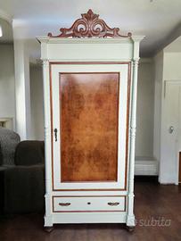 armadio antico restaurato 
