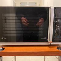 Microonde LG Wavedom con carrello