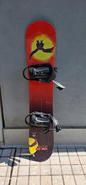 Snowboard compreso attacchi e scarponi 