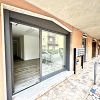 Garda, locale commerciale