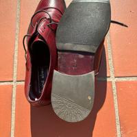 Scarpe in pelle con lacci colore bordò numero 42