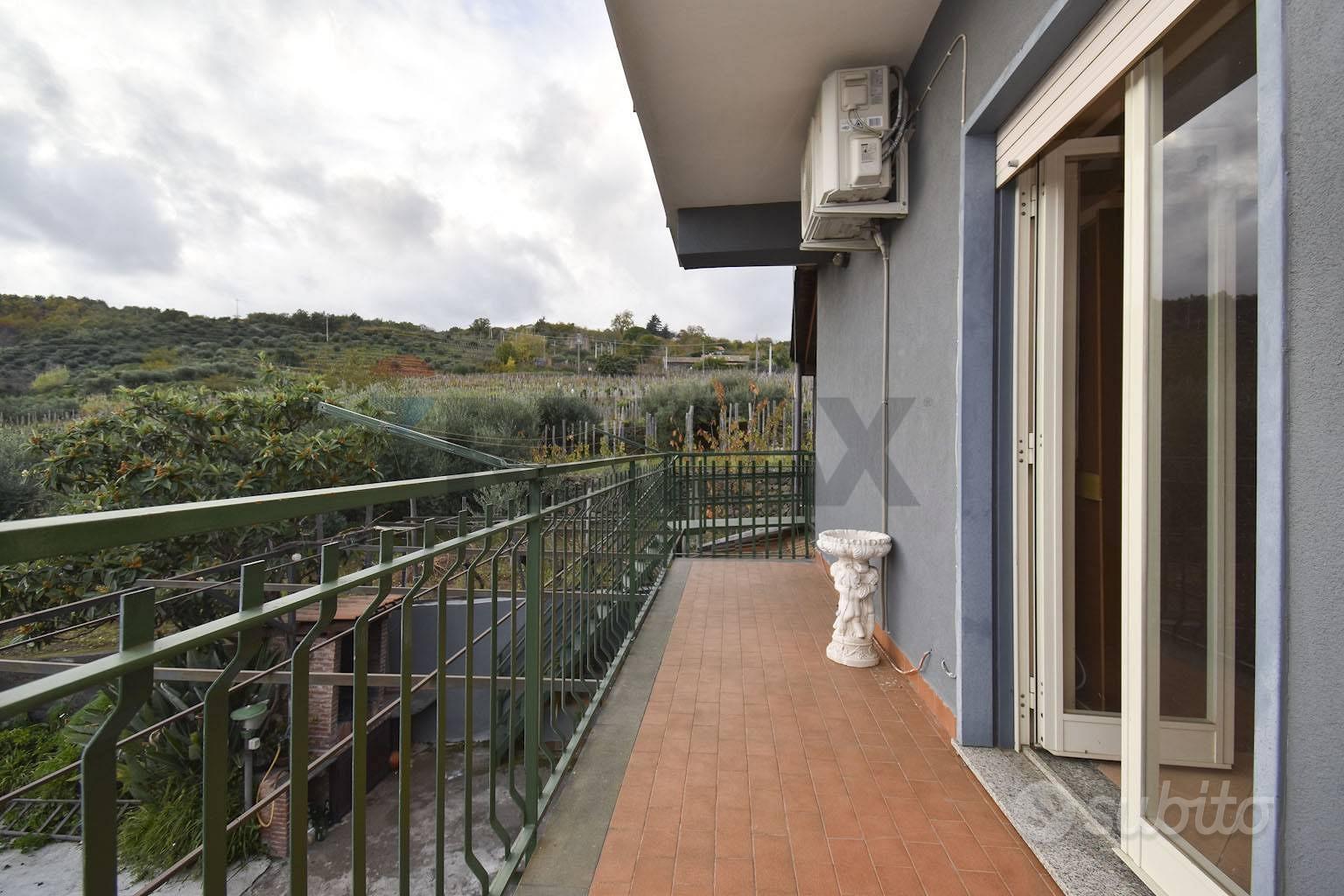 Casa – Milo, Praino - Vista 2