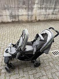 Passeggino gemellare