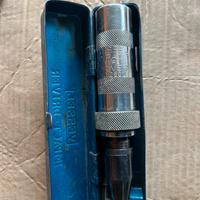 Cacciavite a percussione Vessel