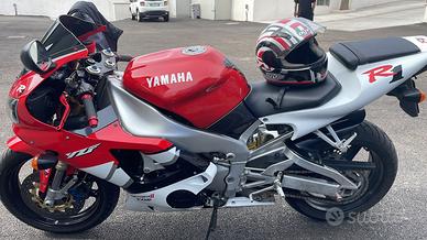 Yamaha r1 1998-1999