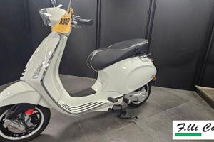 Vespa - Sprint 50 -
