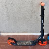 Monopattino non elettrico