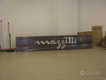 Insegna pubblicitaria cassonata per esterno GRATIS