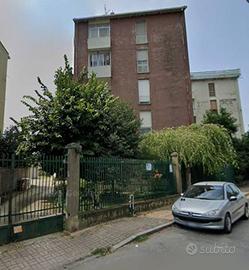 Appartamento a Vercelli, 5 locali