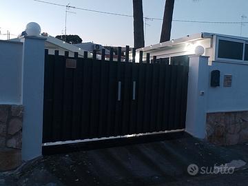 cancello a battente. 