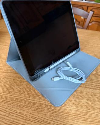 iPad 8th gen + apple pencil + cavo + custodia