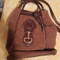 borsa semi scamosciata 