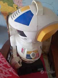 robot robottino Emiglio giochi preziosi rotto