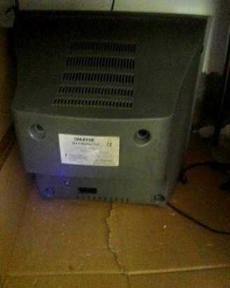 Televisore TV tubo catodico sinudyne funzionante