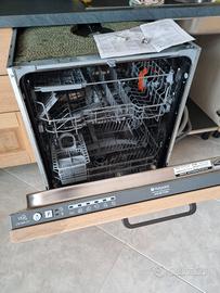 lavastoviglie hotpoint ariston 