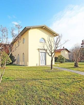 Casa indipendente di 470 m² con più di 5 locali e 