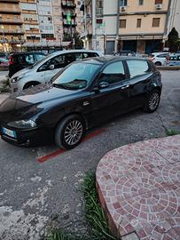 alfa 147 t. spark 1.6.benzina