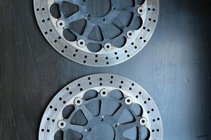 Coppia dischi freno anteriori Ducati Monster 696