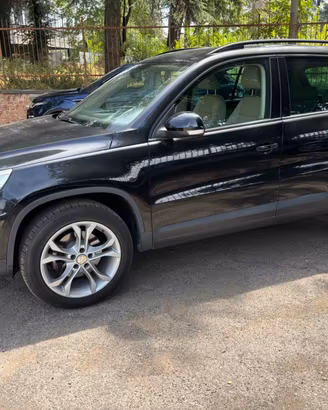 Volkswagen Tiguan 2.0 TDI DPF 4MOTION Sport & Styl