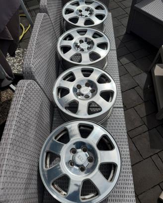 Cerchi in lega originali audi 16 (5x112 ET42)-set
