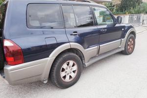MITSUBISHI Pajero (2000-2007) - 2004