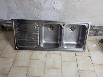 Lavello Franke in acciaio